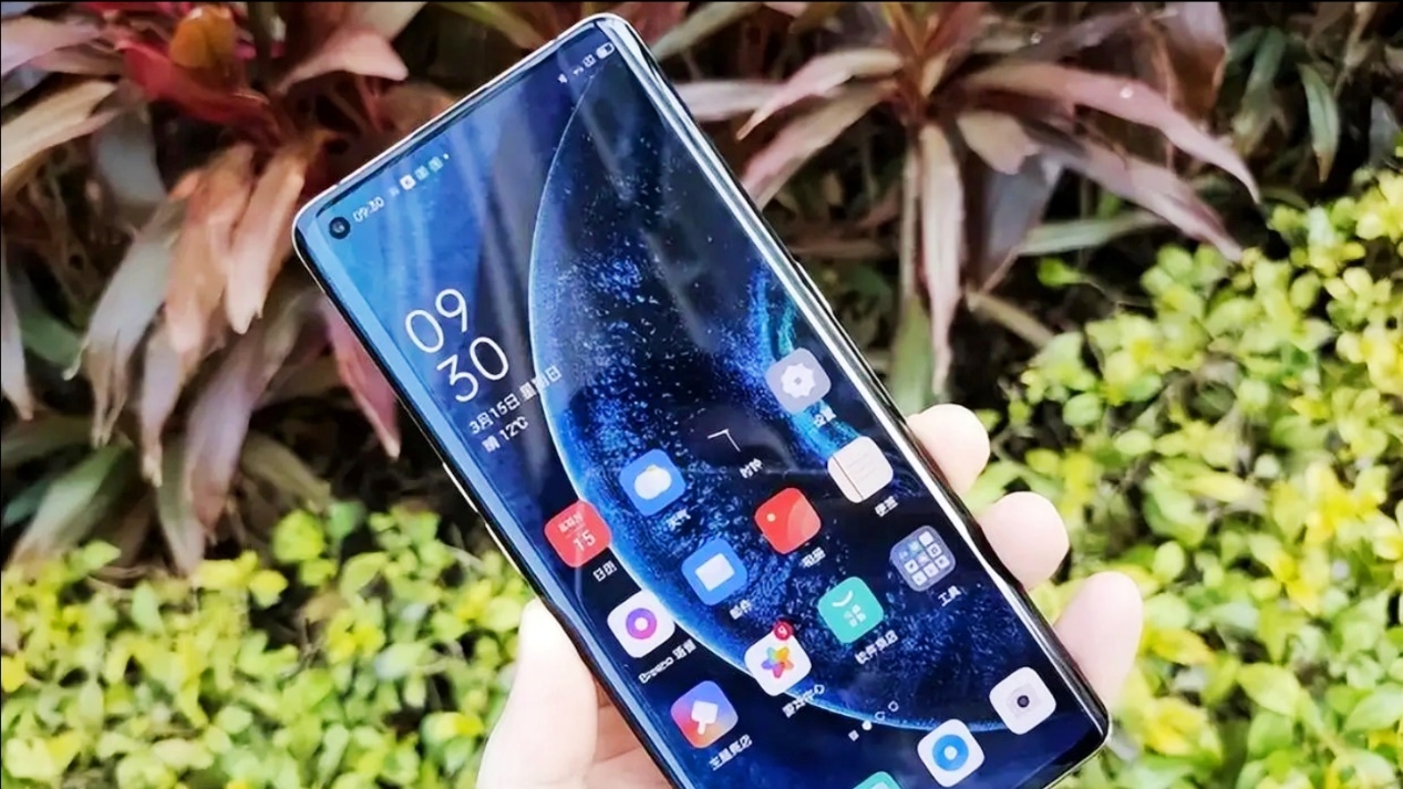 OPPO Find X6pro渲染圖曝光，以及部分參數(shù)配置